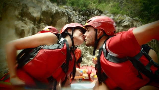 Amor y rafting